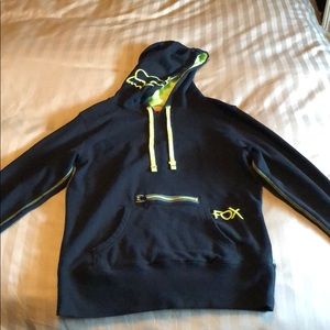 Woman’s Fox hoody size S